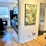 Stylische Nähe Aachen, Wlan, Netflix, Kostenlose Parkplätze, Modern&gemütlich Apartamento