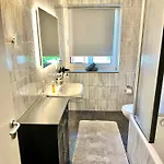 Stylische Naehe Aachen, Wlan, Netflix, Kostenlose Parkplaetze, Modern & Gemuetlich * Würselen
