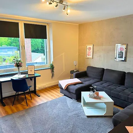 Stylische Naehe Aachen, Wlan, Netflix, Kostenlose Parkplaetze, Modern & Gemuetlich Appartement