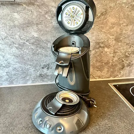 Stylische Nähe Aachen, Wlan, Netflix, Kostenlose Parkplätze, Modern&gemütlich Würselen