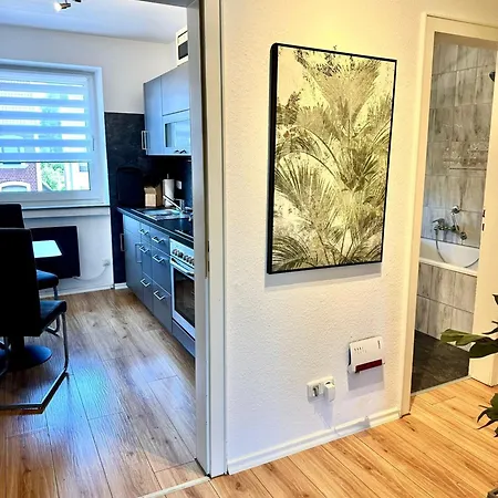 Stylische Naehe Aachen, Wlan, Netflix, Kostenlose Parkplaetze, Modern & Gemuetlich Appartamento