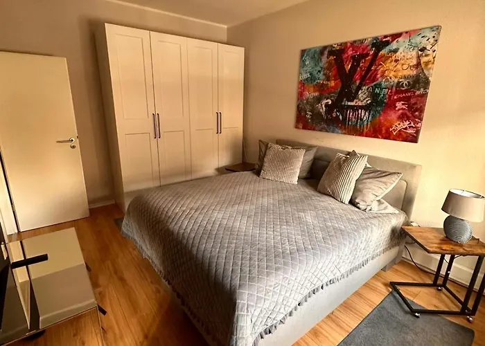 Stylische Naehe Aachen, Wlan, Netflix, Kostenlose Parkplaetze, Modern & Gemuetlich