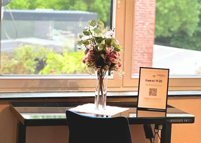 Appartement Stylische Naehe Aachen, Wlan, Netflix, Kostenlose Parkplaetze, Modern & Gemuetlich *