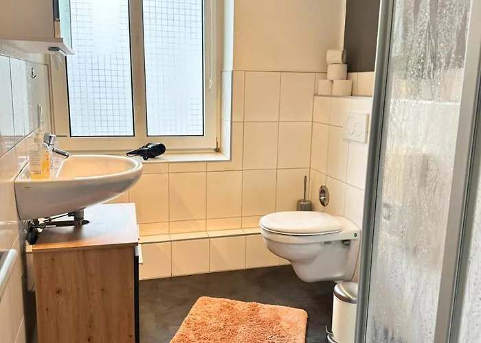 Stylische Naehe Aachen, Wlan, Netflix, Kostenlose Parkplaetze, Modern & Gemuetlich Lejlighed Würselen