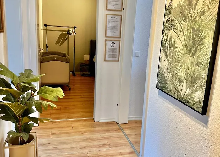 Stylische Naehe Aachen, Wlan, Netflix, Kostenlose Parkplaetze, Modern & Gemuetlich *